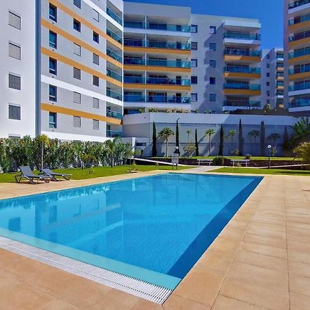 פונשל Rainbow Apartment By Lovelystay מראה חיצוני תמונה