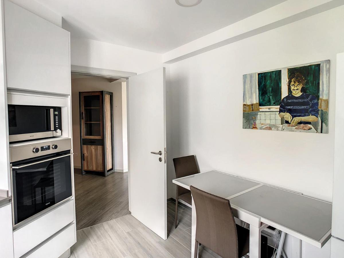 פונשל Rainbow Apartment By Lovelystay מראה חיצוני תמונה