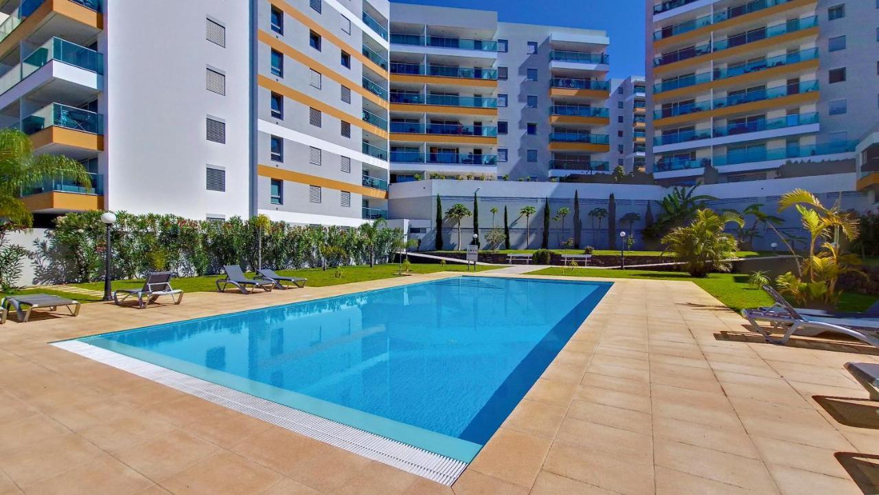 פונשל Rainbow Apartment By Lovelystay מראה חיצוני תמונה